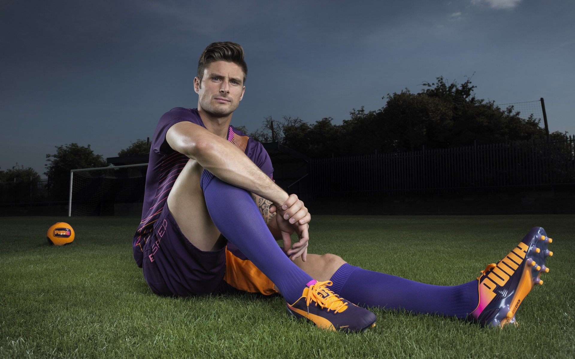 中超联赛球场安全管理，中超比赛场地要求