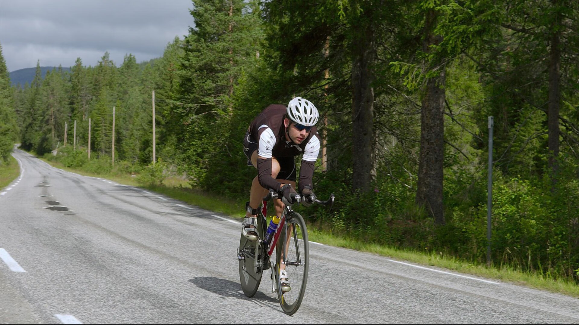 世界杯:国际足联发布“赛后球员网暴报告” 计划加强平台合作